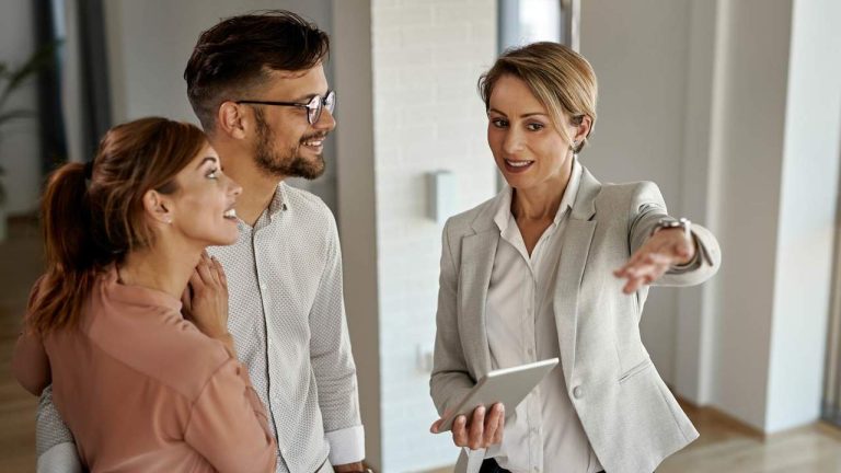 RETA avslutade 2023 med 15 900 fler egenföretagare, även om antalet medlemmar bara ökade i sex CCAA