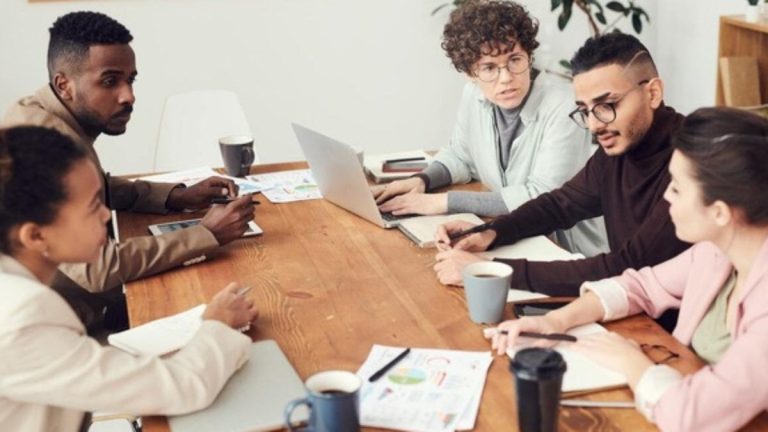 Skillnad mellan egenföretagare och företag, vilken formel är bättre?