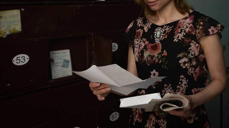 Vilka är böterna för att lämna in inkomstdeklarationen felaktigt?