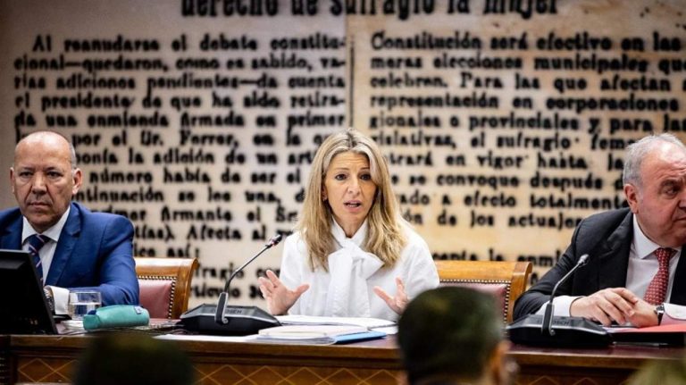 De ömsesidiga bolagen ber om respekt från sektorn efter anklagelserna om korruption från Yolanda Díaz