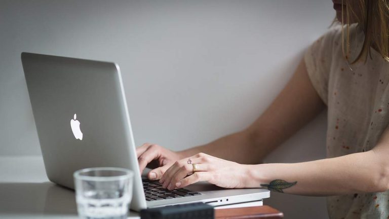 Validera elektronisk faktura: Hur man gör det steg för steg och fel