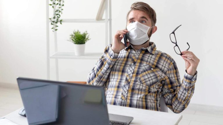 55 % av egenföretagarna, även om de är sjuka, sjukskriver sig inte på grund av det inkomstbortfall det medför