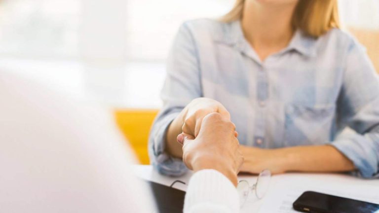 Andalusien tillkännager stöd till egenföretagare som har anställt sin första anställd sedan 1 mars