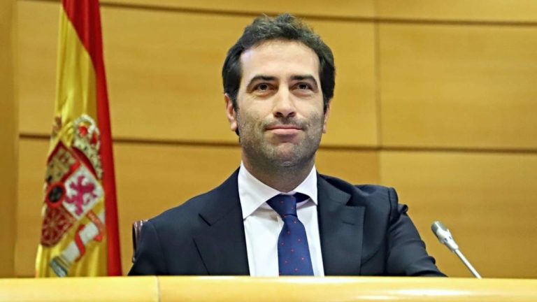 Regeringen kommer att använda artificiell intelligens för att minska de byråkratiska bördor som egenföretagare bär