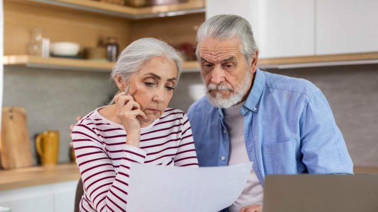 Socialförsäkringen skapar hinder för egenföretagare att ta ut ett tillägg för sina pensioner