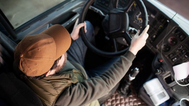 Transportörer beklagar att Traffic skyller på dem för olyckor samtidigt som maxvikterna ökar