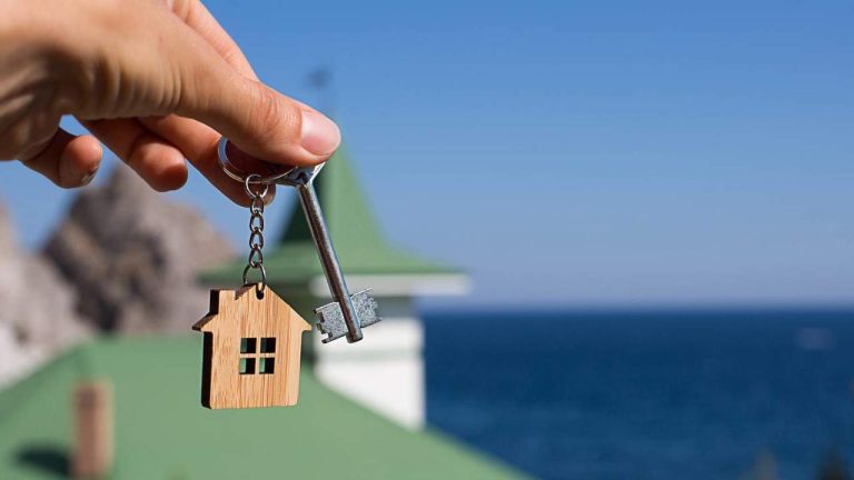 Finansministeriet klargör när semesteruthyrning är en ekonomisk verksamhet som är typisk för en egenföretagare