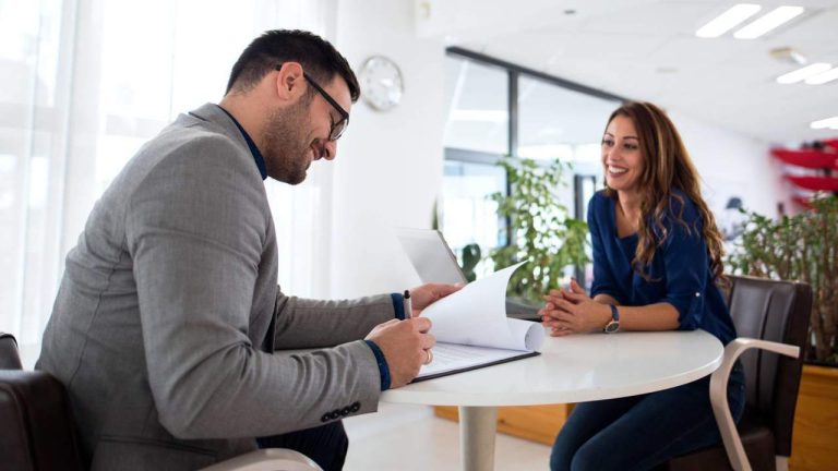 Fyra av fem små och medelstora företag har svårt att hitta talanger