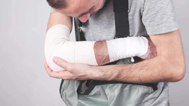 Hur fungerar sjukförsäkringen för egenföretagare?