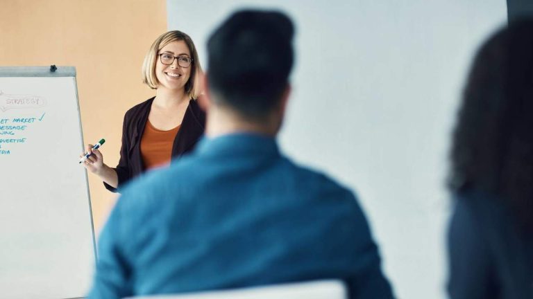 Inspektionen kräver att företag lämnar tillbaka en del bonus från kurser för anställda