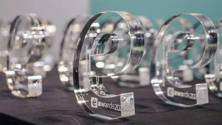 De sju finalistentreprenörerna i eAwards Spain som tävlar om ett pris på 20 000 euro