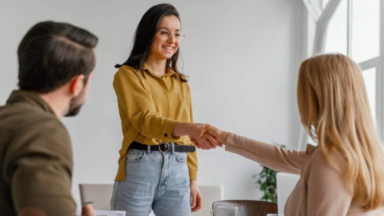 25 % av småföretagen har förbättrat förlikningen av sina anställda, säger en rapport