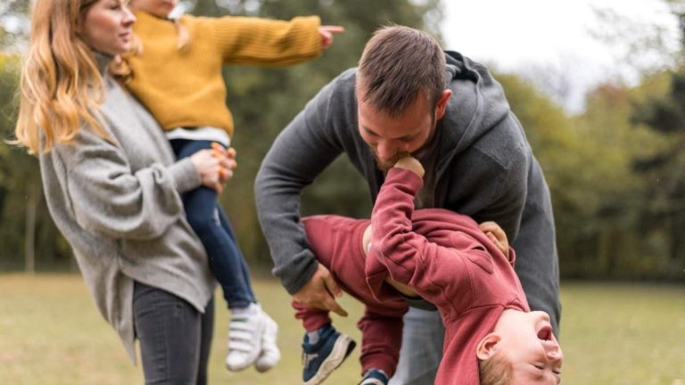 Förra månaden för andalusiska egenföretagare att begära stöd för arbete och familjeförsoning