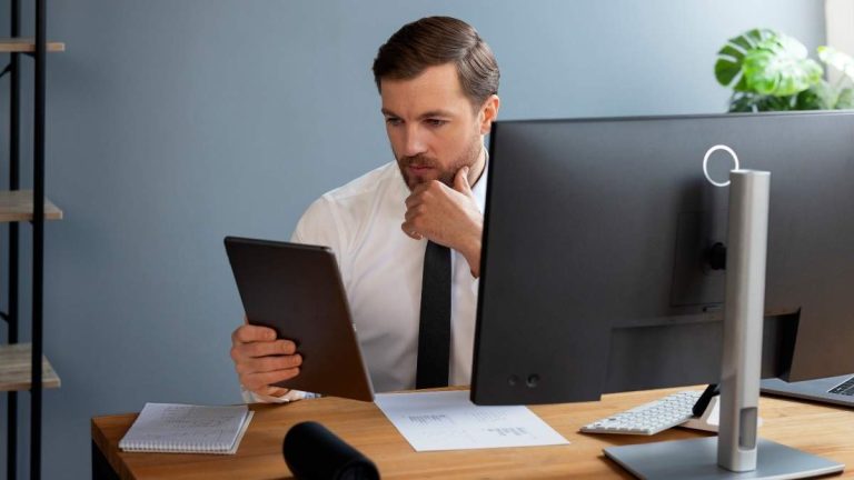 Nästa reglering av avgifter: hur mycket kommer de egenföretagare som bidrar med den gamla minimibasen att betala?