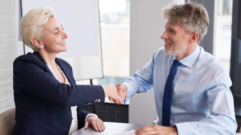 European Justice ska nu avgöra om egenföretagare får dra av moms på gåvor till sina kunder