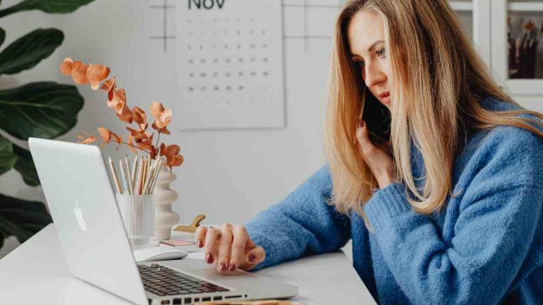 Egenföretagare drabbas av förseningar på 64 % av alla sina fakturor eftersom deras kunder inte följer lagen