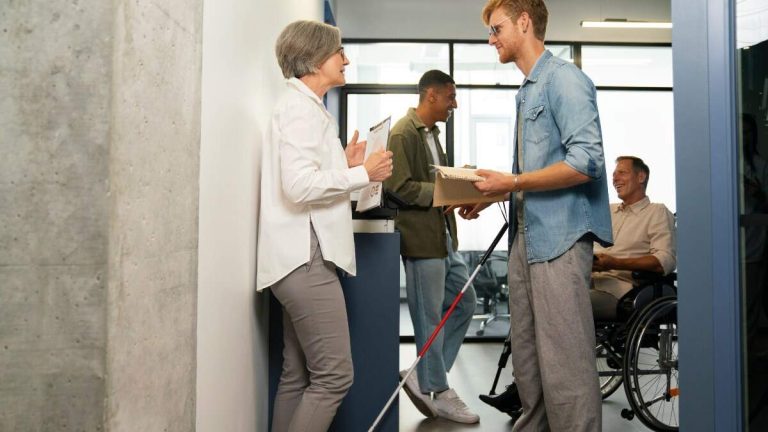 Stöd på upp till 6 000 euro för andalusiska företag som främjar förlikning och jämställdhet på arbetsmarknaden