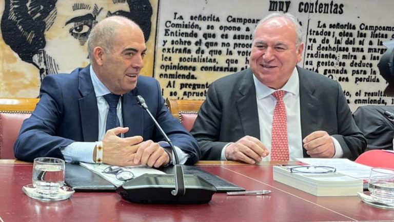 Lorenzo Amor kräver i senaten sex åtgärder för att lösa allvarliga brister hos egenföretagare