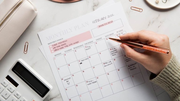 Publicerade 2025 års kalender för arbetsfria dagar för förvaltningen som egenföretagare bör känna till