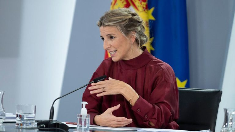 Regeringen förlänger vidare den period som förbjuder egenföretagare att sparka om de har fått en ERTE eller stöd