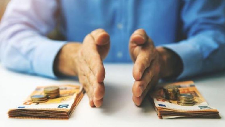 En autonom som undertecknade ett godkännande utkämpas för att betala 1,5 miljoner euro