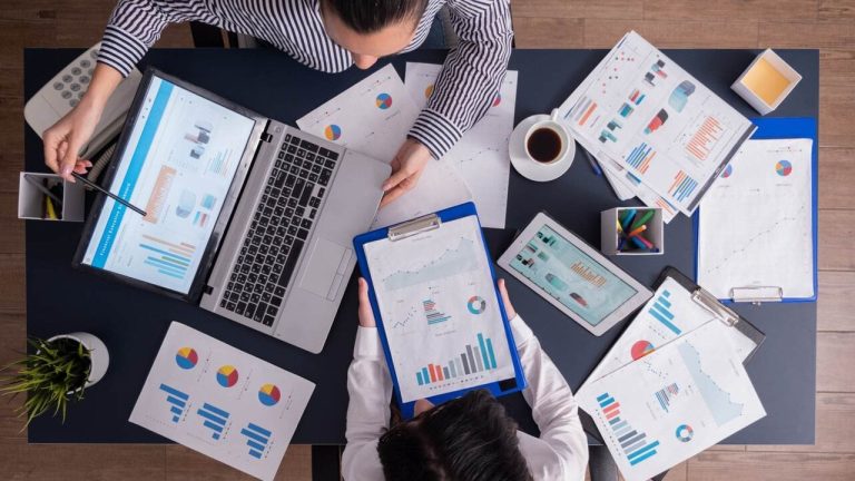 70% av startups stänger eftersom de inte har inkomst innan de slutar på kapital