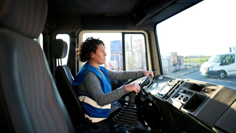 Efter förlängningen kan tusentals transportörer fortfarande inte installera de nya tacograferna