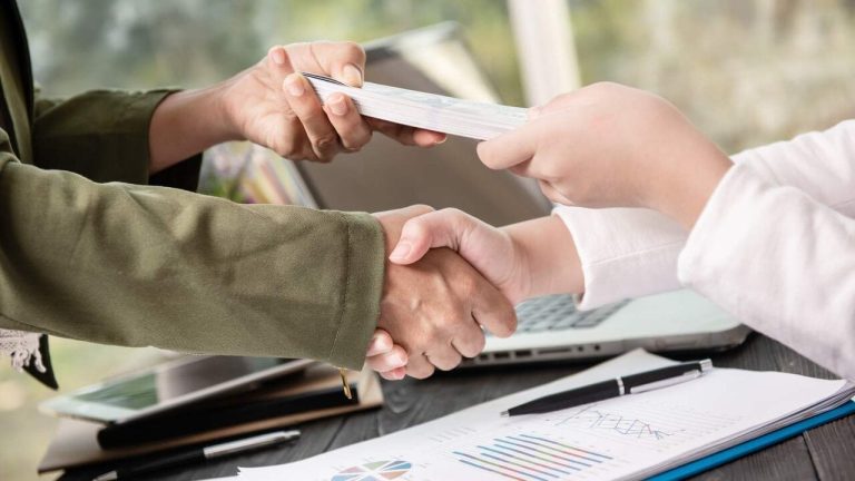 SGR godkände nästan 2,7 miljarder euro på lån för små och medelstora företag och frilansare för 2024