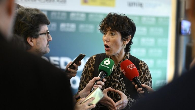 Självföretag med låg inkomst kommer att betala i år en 30% mindre kvot än 2022, säger minister Saiz