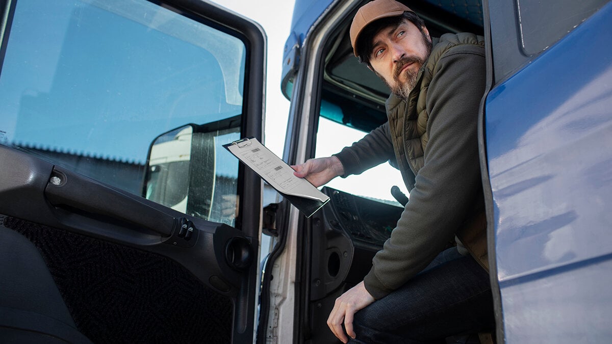 Självarbetslösa som arbetar bakom ratten fördömer mer tryck, mer trafik och mer fara