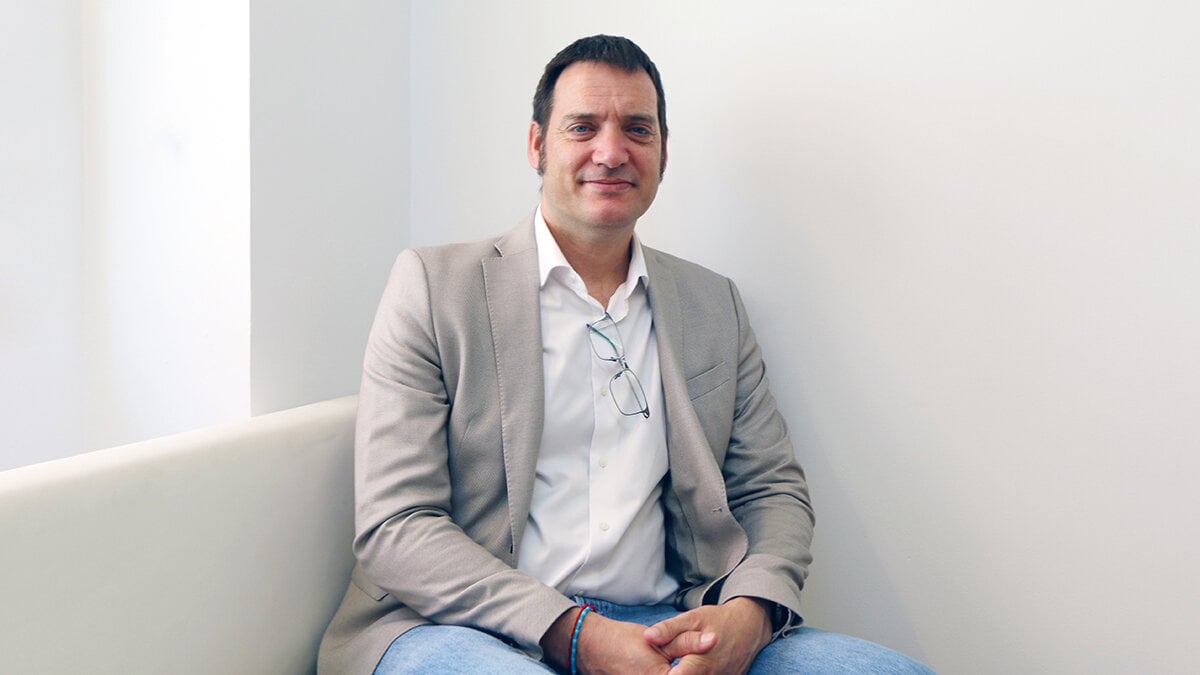 "I I Need Professionals with Criteria, No 'Selling' Digital"