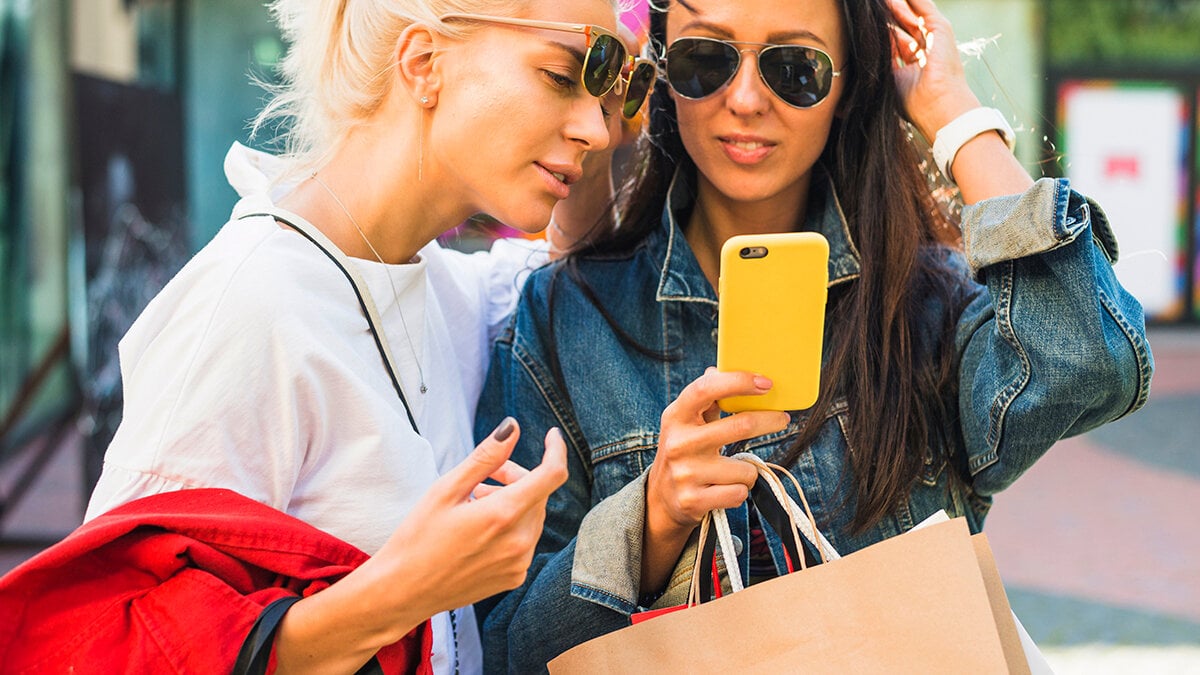 Självarbetslösa står inför en ny konsument som förföras av AI: s förslag