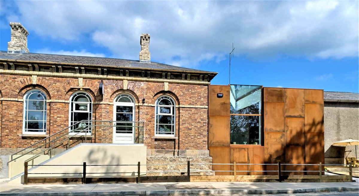 Fjärrarbetande nav för varje region