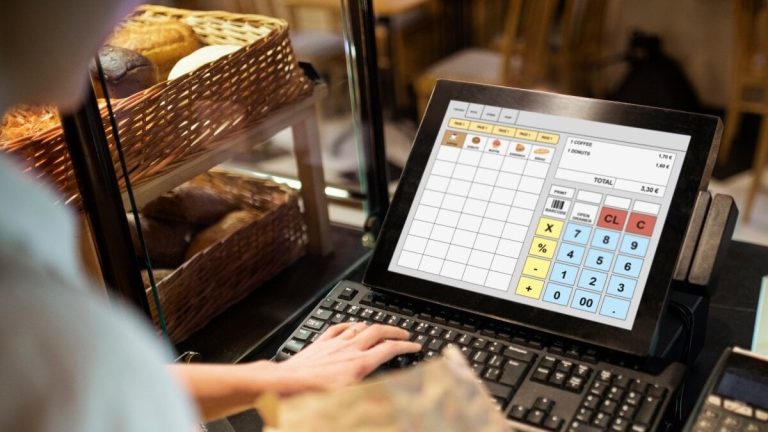 Hacienda varnar butiker och restauranger för de nya obligatoriska förändringarna i kassan