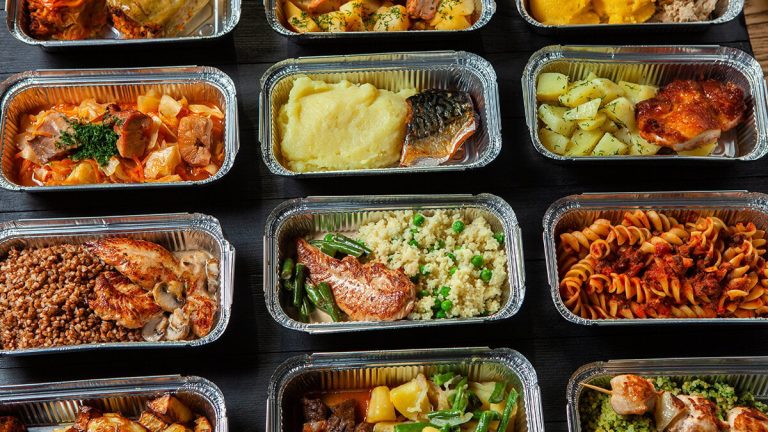 De förberedda rätterna konkurrerar med avsmalningen och erbjuder nya nischer för att utföra självarbetslösa