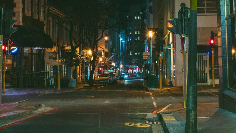 Hjälp för småföretag att förvärva elektriska ackumulatorer och kan undvika blackouts