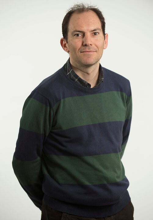 David Erice är tekniker för örtgrödor från UPA.