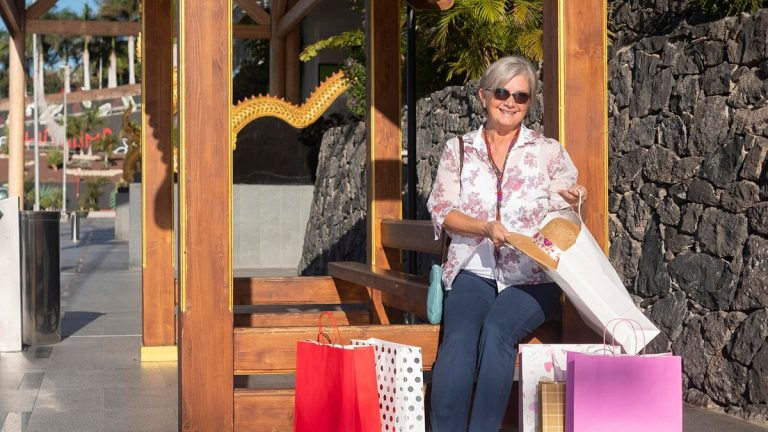 50% av företagen kan försvinna om de inte ansluter sig till sina kunder och är användbara