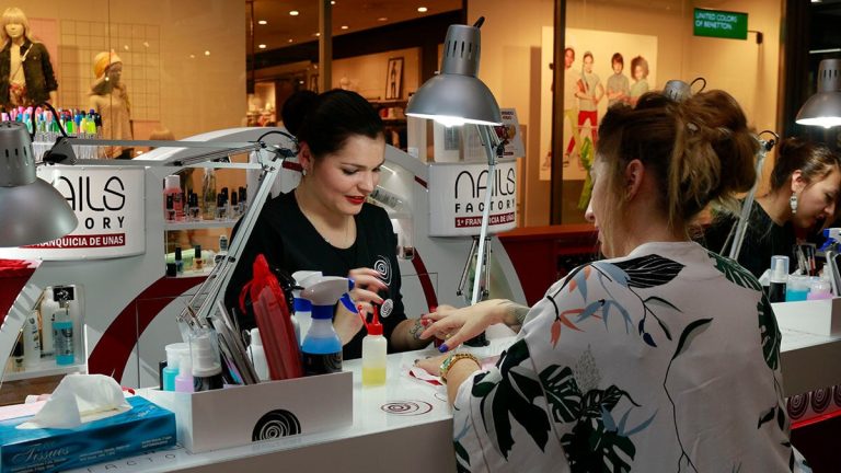 RETA förlorar 2 000 dotterbolag i juni med åtta samhällen negativt