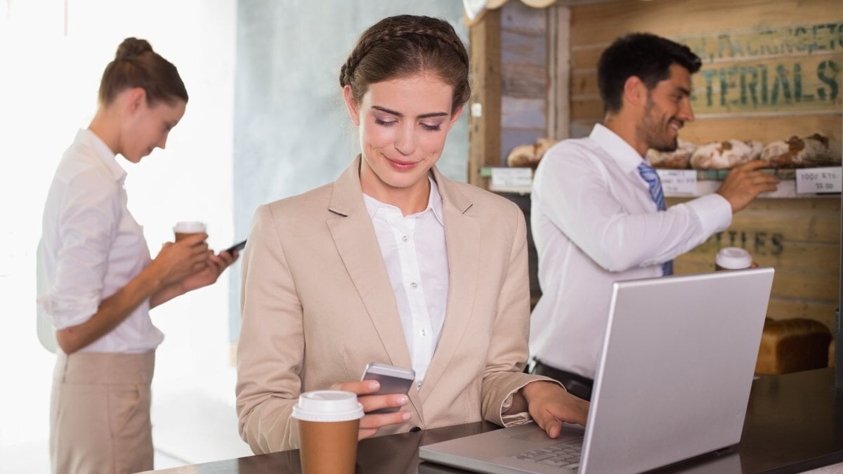 Finans kommer att kontrollera självarbetslöst bizum med månatliga modeller