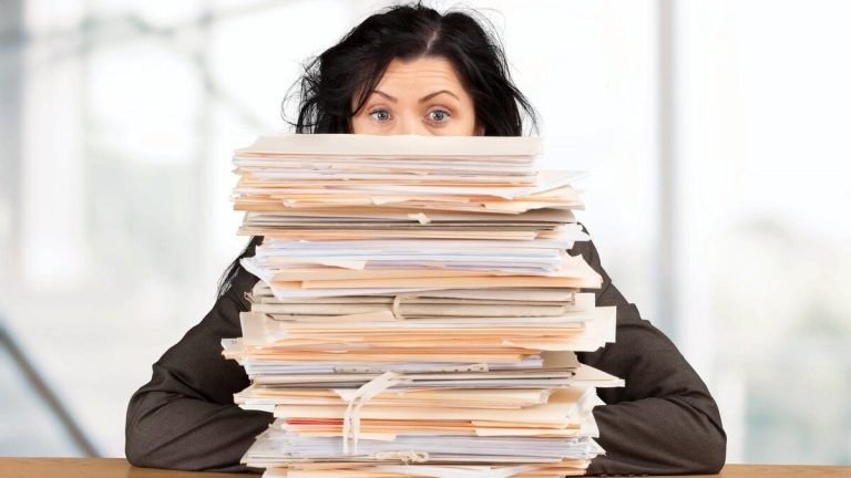 Varje dag har små och medelstora företag och självarbetslösa två nya lagar att anpassa sig i sina företag