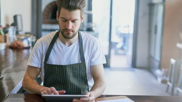 Andalusien, Valencian community och Madrids samhälle leder tillväxten av antalet frilansare