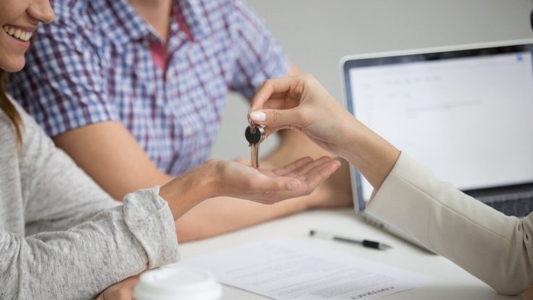 AN klargör andra krav för hyra för att vara en autonom aktivitet