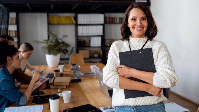 Castilla y León regering fördelar den främst kvinnliga egenarbetslösheten och i landsbygden