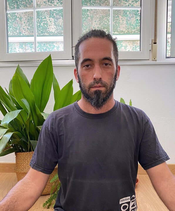 Silvio del Aro, en institutionell borgenär, är författaren till ett manifest mot straffrihet som de stora kommunerna lagen