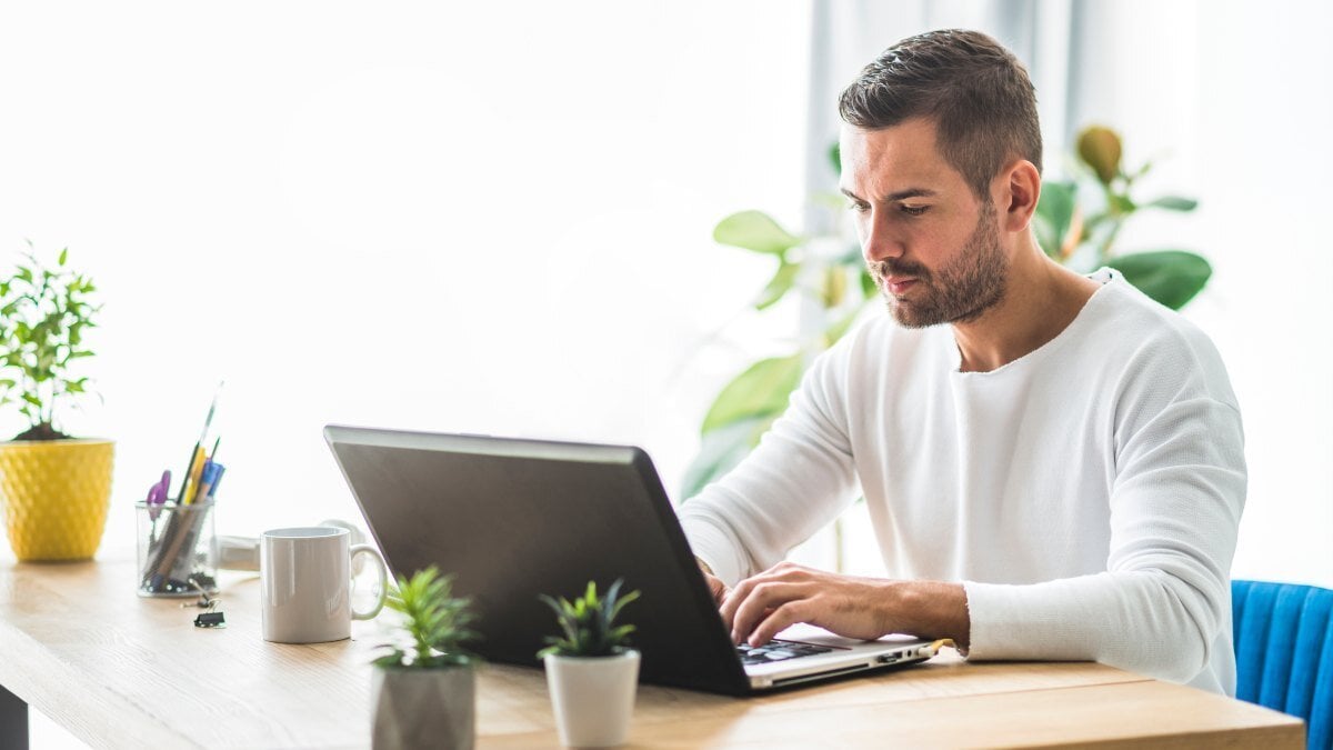 Hur kan självarbetslöst och företag skjuta upp den andra betalningen av hyran 2024