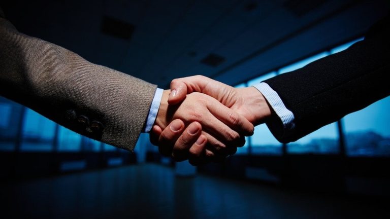 Inspektionen övervakar noggrant frilansarna som är överens om disciplinär uppsägning