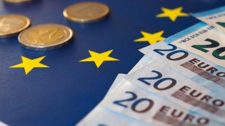 Spanien är redan det tredje landet i Europeiska unionen som de flesta höjer med autonoma och företagens bidrag och företag