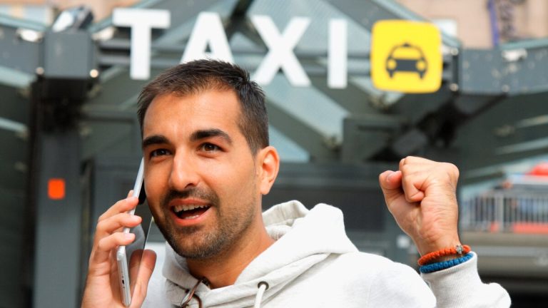 Det nya avtalet sätter en digital dagsrekord från tre anställda