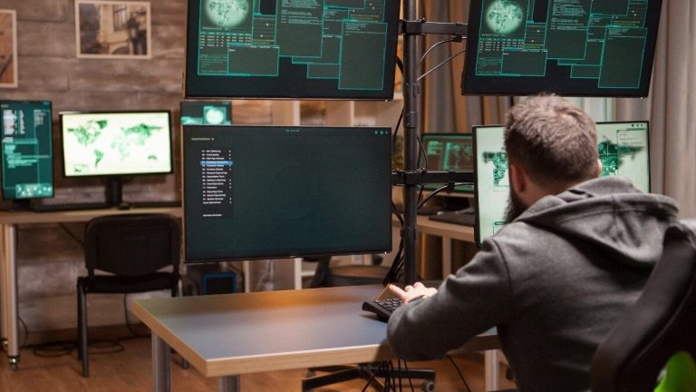 Cyber ​​-och -Site Cyber ​​Attacks: De upptäcker ett nytt hot riktat mot posten från tusentals företag